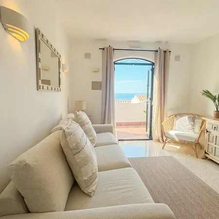 La Casa Croft Apartment
