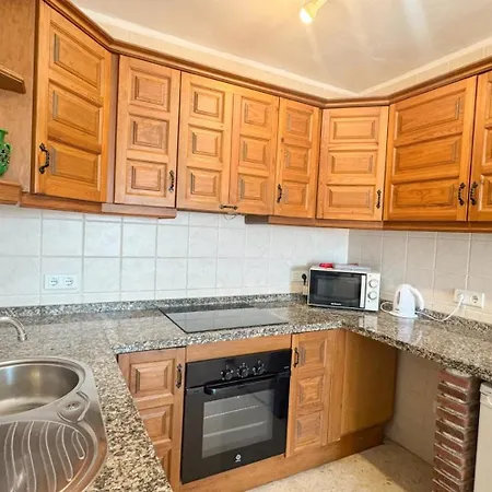 La Casa Croft * نيرخا